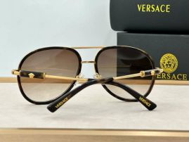 Picture of Versace Sunglasses _SKUfw55560405fw